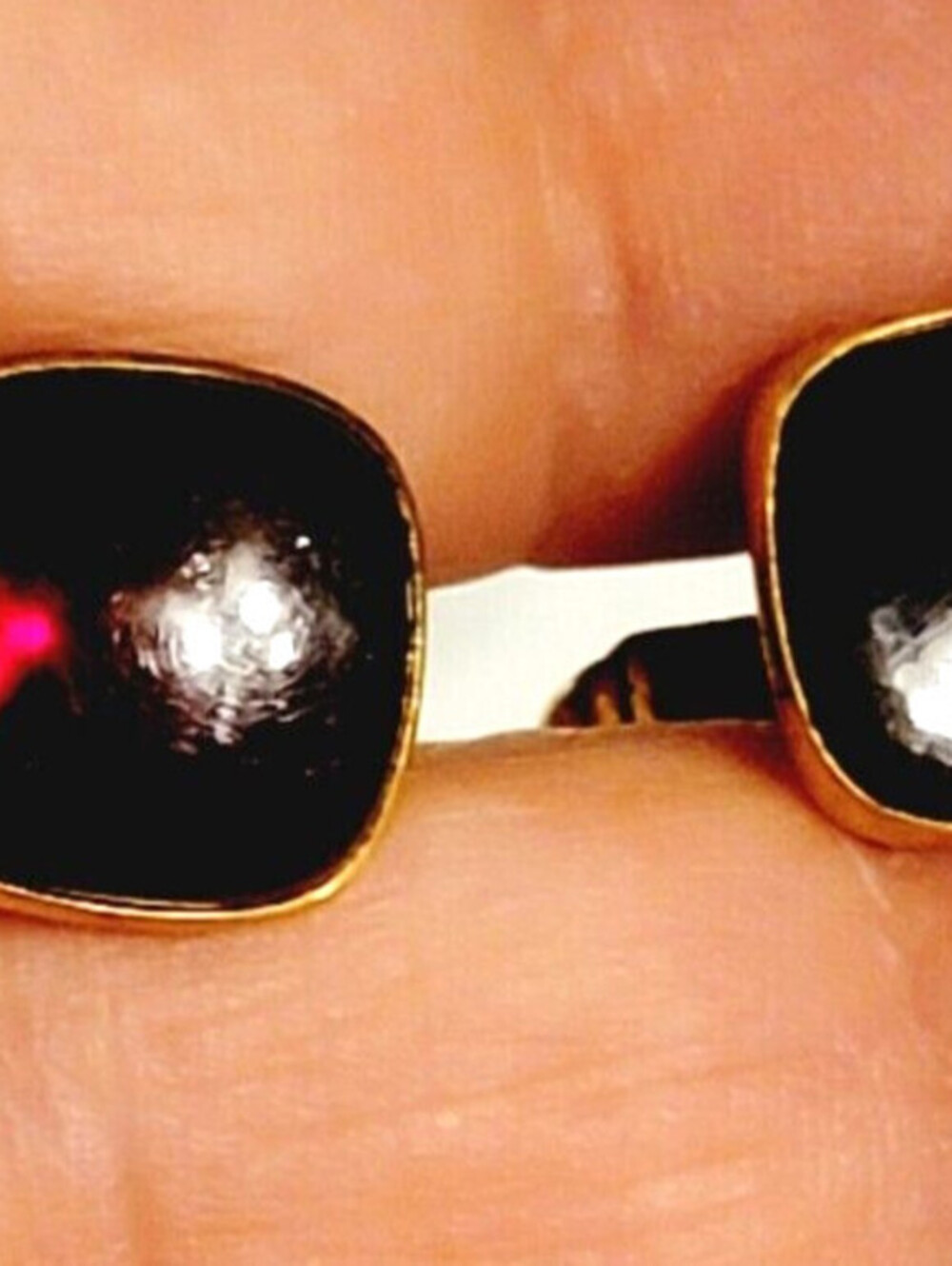 Vintage Swank Red Cuff Lucite Gold-tone Mid-Century Designer Jewelry for Men cl-
